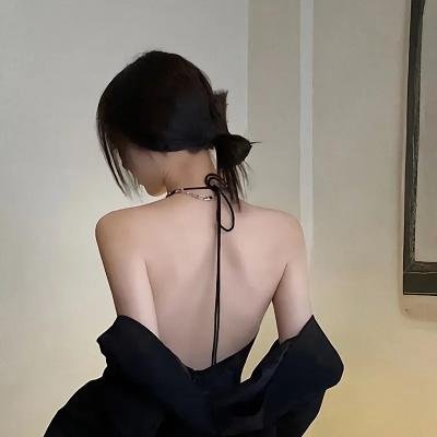 冯内果：超脱时空