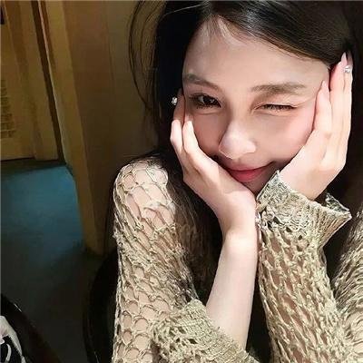 艾米丽·布莱尔的秘密